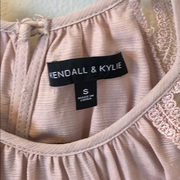 Kendall & Kylie mauve top - Picture 3 of 3